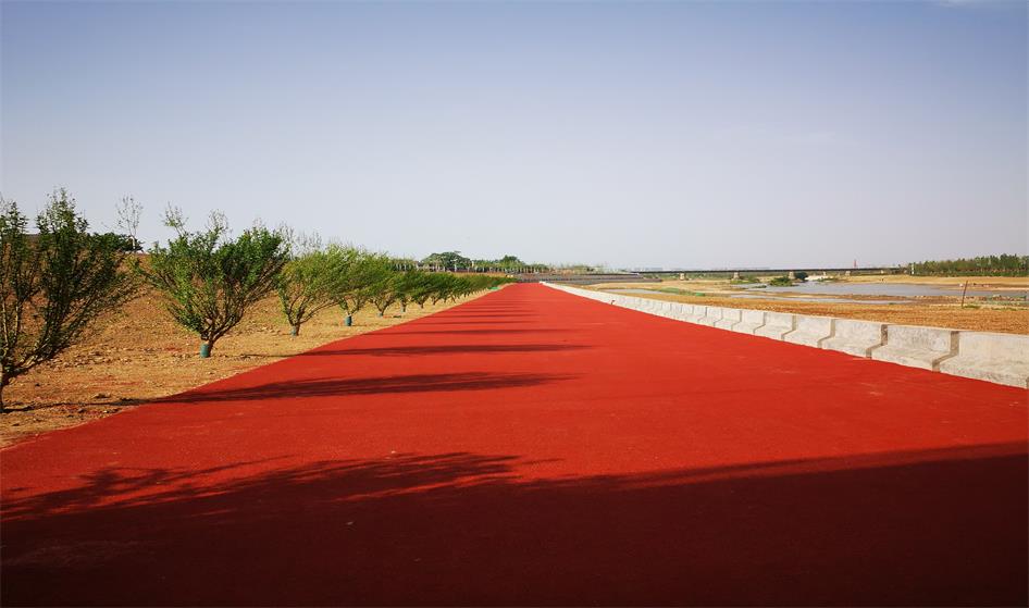 沣河绿道陶瓷颗粒彩色路面工程