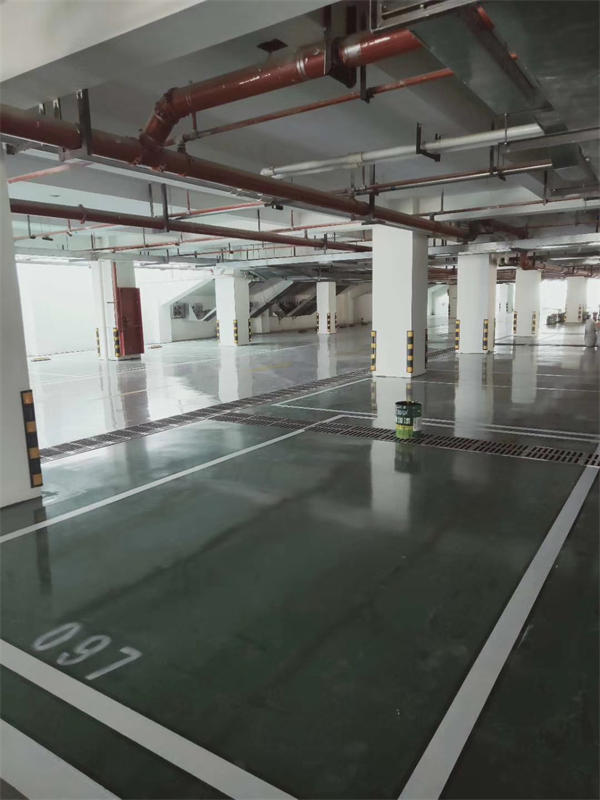 环氧地坪施工要避免雨天的原因分析